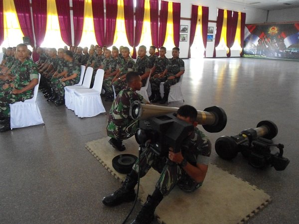 Pelatihan ATGM Javelin