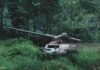Foto Reruntuhan AMX-13 di Same, Timor Timur 1990