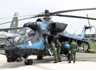 Alutsista Soviet Mi-24 milik Angkatan Bersenjata Ceko.