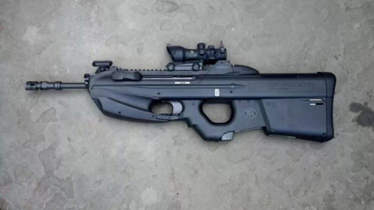 FuturistikWeapon-01-FN_F2000