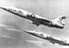 Sepasang F-104 Starfighter generasi awal dari 83rd Fighter-Interceptor Squadron, Hamilton AFB california, 1958.