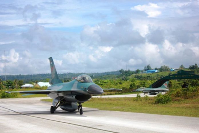 F-16A deployment di Biak F-16A deployment di Biak