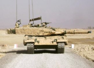 Oman Akan Membeli 70+ MBT Leopard 2 dari Jerman MBT Leopard 2 dalam camo gurun.