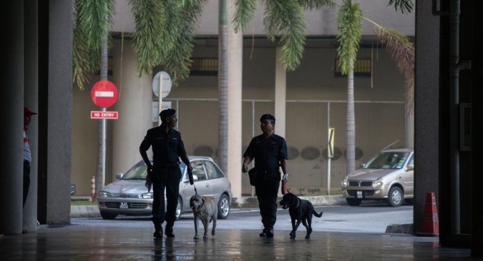 33-empat-warga-malaysia-terduga-anggota-isis-ditahan