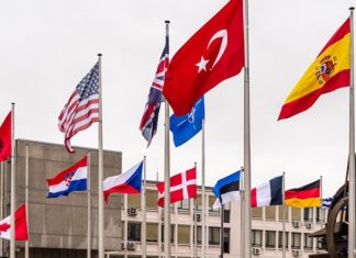 NATO: Rusia Enggan Melakukan Komunikasi Militer Dengan Kami 52-rusia-enggan-berkomunikasi-militer-dengan-nato