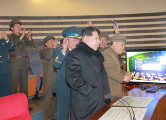 Pasca Peluncuran Rudal Jarak Dekat, Kim Jong-un Perintahkan Lebih Banyak Ujicoba Rudal Nuklir 3-kim-jong-un-perintahkan-lebih-banyak-ujicoba-rudal-nuklir