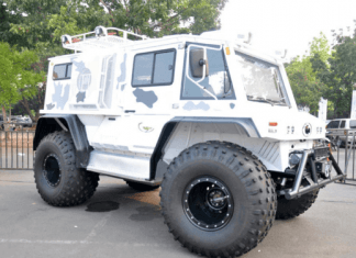 Basarnas Gunakan Mobil Amfibi Buatan Rusia