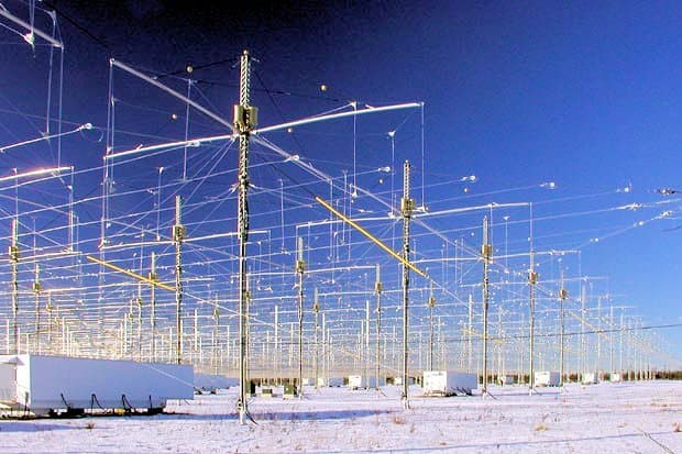 Antena HAARP. Sumber: Gizmag.com
