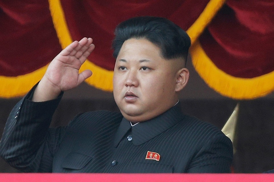 Kim Jong-un saat parade militer Oktober 2015. Sumber: AP Photo/Wong Maye-E