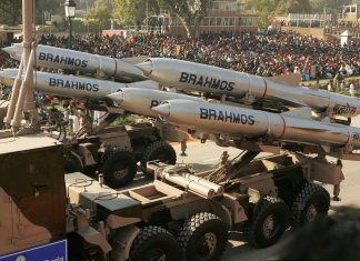 Rudal Brahmos India Siap Diujicoba Pada Jet Tempur Sukhoi Su-30 MKI 90-ujicoba-rudal-brahmos-india-di-jet-tempur-sukhoi-su-30-mki
