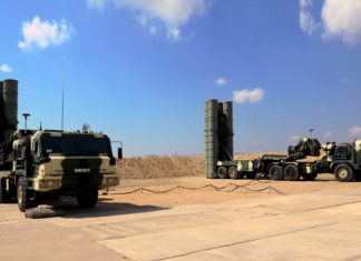 Azerbaijan Lakukan Latihan Anti Serangan Udara Dengan Sistem Rudal S-300PMU S300 Launchers of Azerbaijan Air Defense Unit.