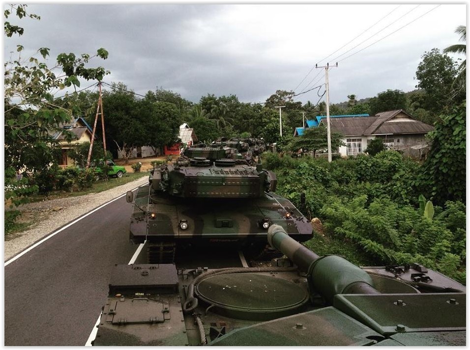 iring iringan MBT Leopard 2RI TNI AD