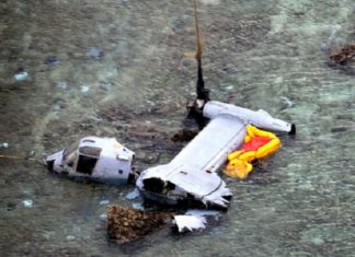 Pesawat Marinir AS MV-22 Osprey Jatuh Di Okinawa Pesawat Marinir AS MV-22 Osprey Jatuh Di Okinawa