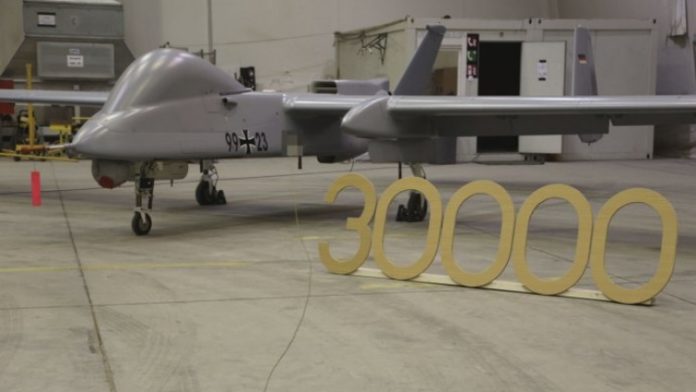 Jerman Perpanjang Kontrak Sewa UAV Heron I Dari IAI.