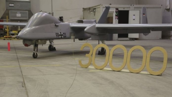 Jerman Perpanjang Kontrak Sewa UAV Heron I Dari IAI. Jerman Perpanjang Kontrak Sewa UAV Heron I Dari IAI.