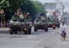 Foto Foto Pengamanan TNI ABRI Pada Kerusuhan Mei 1998 Pasukan TNI melakukan pengamanan pasca kerusuhan Mei 1998.