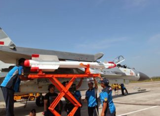 Vympel R-73 Alias AA-11 Archer, Rudal Udara ke Udara Sukhoi TNI AU Rudal R-73 TNI AU alias AA-11 Archer di pasang di ujung sayap Sukhoi.