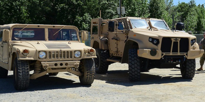 JLTV dan Humvee JLTV dan Humvee