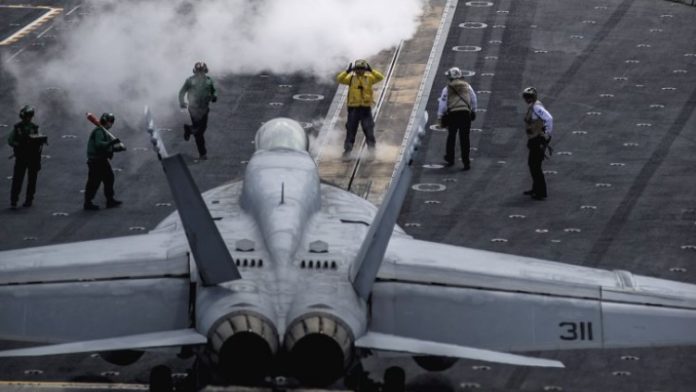 F18 E/F Super Hornet Akan Melaksanakan Program SLEP F18 E/F Super Hornet Akan Melaksanakan Program SLEP