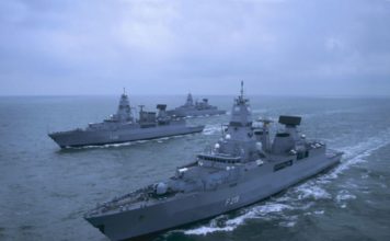 Mengenal Sachsen Si Fregat Garang Dari Jerman. Keseluruhan 3 Unit Kapal Perang Jenis Fregat Kelas Sachsen Sedang Dalam Pelayaran.