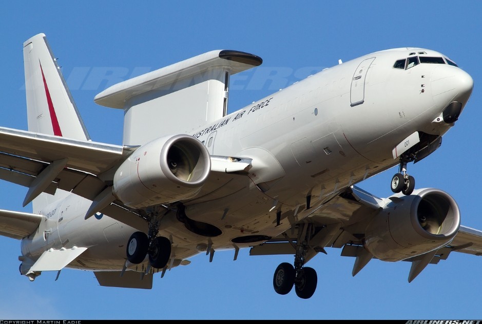Boeing E-7A WEDGETAIL. Australia memiliki 6 unit WEDGETAIL AWACS.