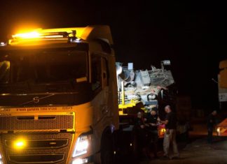 Israel Kirim Tank Dan Meriam Artileri Di Perbatasan Dengan Suriah Israel Kirim Tank Dan Meriam Artileri Di Perbatasan Dengan Suriah