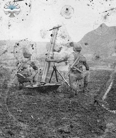Foto latihan gabungan TNI 1969: Mortir berat 120mm