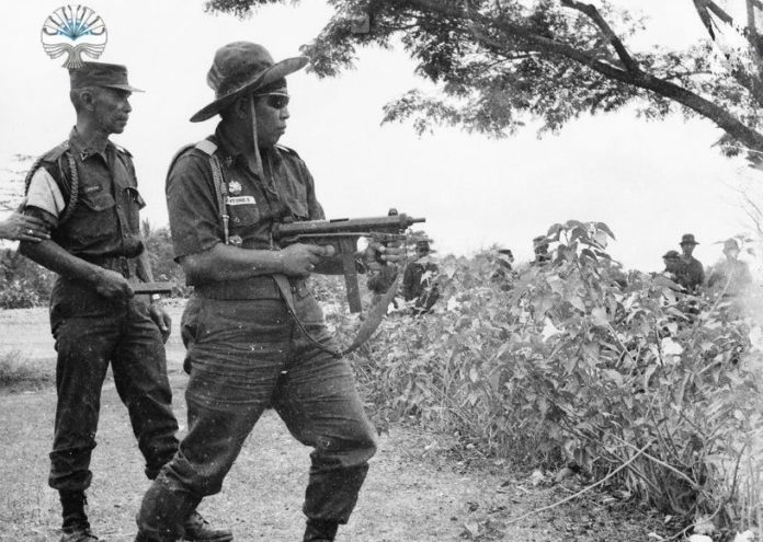 Foto latihan gabungan TNI 1969