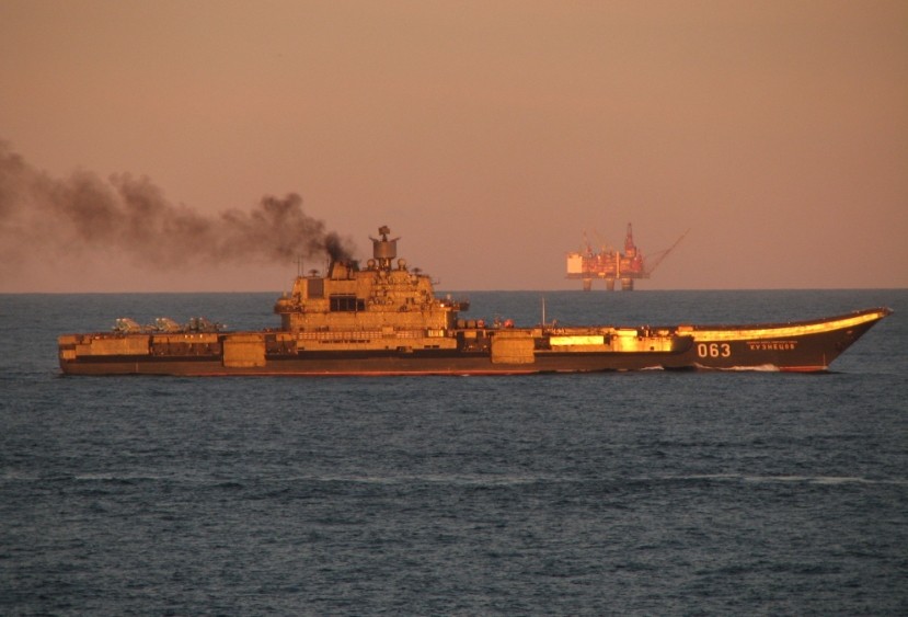 Kapal Induk Rusia Admiral Kuznetsov