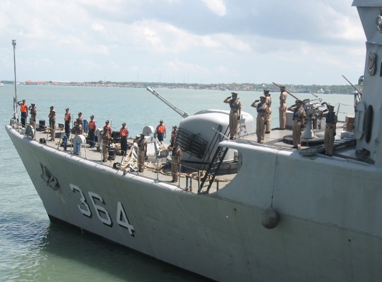 KRI Ki Hajar Dewantara 364