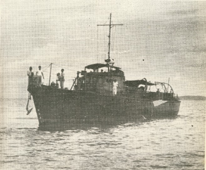 Kapal Outlaw, dengan kapal ini John Lie bertugas menyelundupkan senjata dari Malaya dan Thailand ke Sumatera.