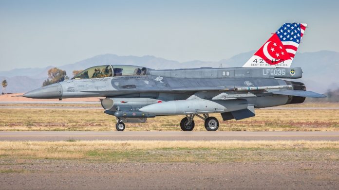 Ngeteng, Cara Angkatan Udara Singapura Memperbanyak F-16 RSAF Ngeteng, Cara Angkatan Udara Singapura Memperbanyak F-16 RSAF