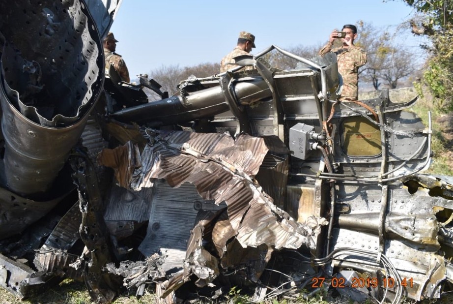 JF-17 Diklaim Battle Proven, Pakistan Keluarkan Foto Foto Reruntuhan Pesawat India