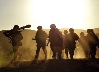 Ketika Rudal Panggul IGLA-S Rusia Berhasil Merontokkan Rudal Jelajah Musuh Ketika Rudal Panggul IGLA-S Rusia Berhasil Merontokkan Rudal Jelajah Musuh