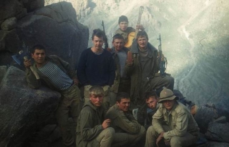Foto - Foto Dokumentasi Pendudukan Tentara Soviet di Perang Afghanistan Era 80-an
