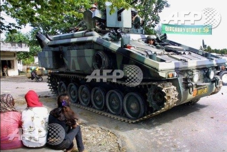 Ranpur Stormer buatan Inggris dalam Operasi Darurat Militer Aceh 2003