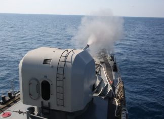 KRI Nala-363 Laksanakan Uji Coba Penembakan Kanon 120 Milimeter