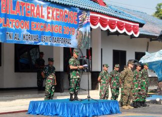 TINGKATKAN KERJASAMA, MARINIR INDONESIA – AMERIKA GELAR LATIHAN BERSAMA PLATOON EXCHANGE