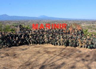 MARINIR INDONESIA – AMERIKA BERBAGI ILMU DI SITUBONDO