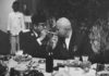 Penyelesaian Hutang Pembelian Alutsista Era 60-an Indonesia Kepada Uni Soviet ukarno bersama Nikita Khrushchev. LIFE/John Dominis