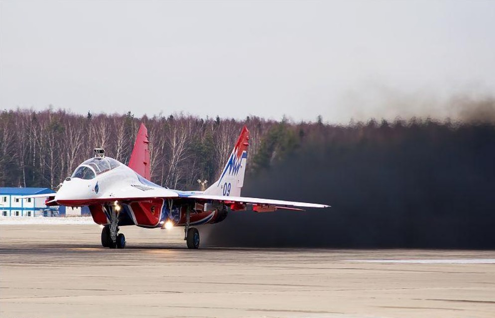 Pesawat Tempur MiG-29 Fulcrum Angkatan Udara Rusia