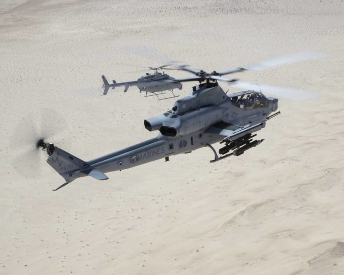 Drone MQ-8C Fire Scout AL AS dan Helikopter Tempur AH-1Z Viper Marinir AS Latihan Bersama Guna Tingkatkan Kemampuan Tempur