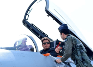 Jet Tempur J-10C Resmi Perkuat AU Pakistan