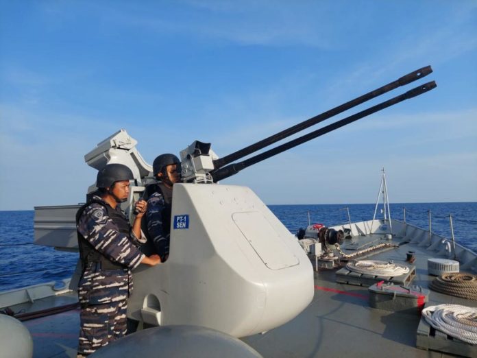 KRI Salawaku 842 Laksanakan Sea Acceptance Test