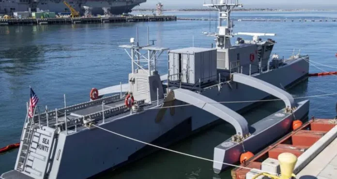 USVDIV One, Divisi Kapal Tanpa Awak Baru Milik Armada Pasifik AL AS. Penampakan USV Sea Hunter, Salah Satu Aset USVDIV One.