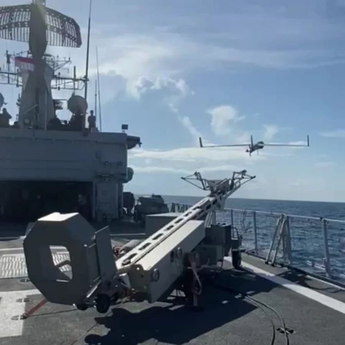 Drone ScanEagle Perkuat KRI Abdul Halim Perdanakusuma 355