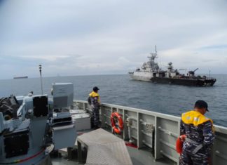 KRI Hasan Basri 382 Dan KRI Sidat 851 Gelar Latihan Bersama