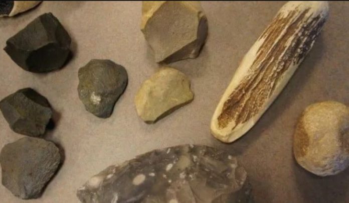 Peninggalan Zaman Neolitikum Peninggalan Zaman Neolitikum