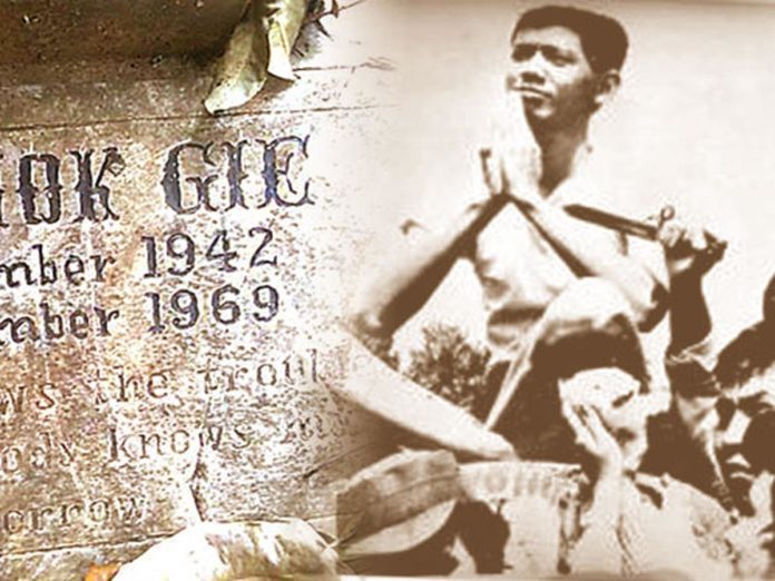 Interpretasi Puisi Soe Hok Gie: “Kepada Pejuang-Pejuang Lama”