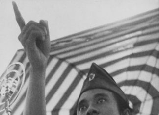 Biografi Bung Tomo, Orator Pertempuran 10 November 1945 Biografi Bung Tomo, Orator Pertempuran 10 November 1945